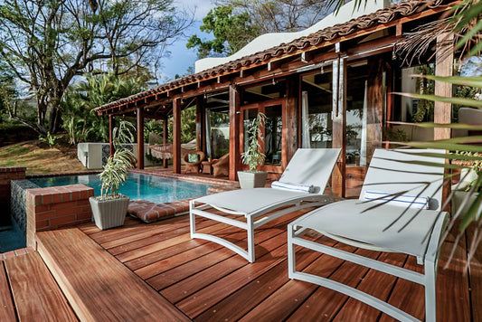 Superior Double-Occupancy w/ Private Pool (Casa Om)